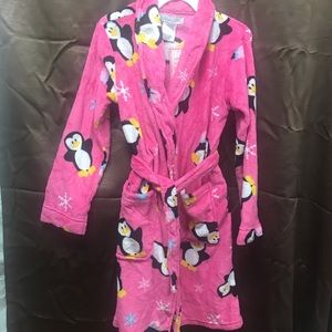 Girls Bath robe/towel Komar Kids penguin  size 10/12